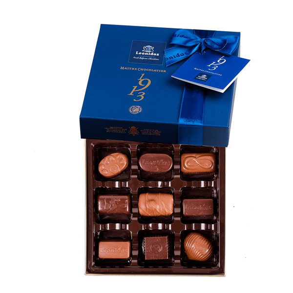 Μπλε κασετίνα πολυτελείας "Togo S" με σοκολατάκια Leonidas