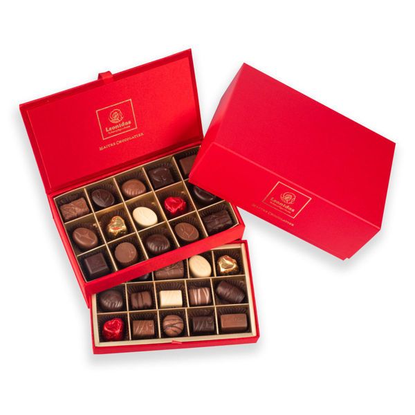 Κόκκινη μπιζουτιέρα με 470 γρ. σοκολατάκια Leonidas