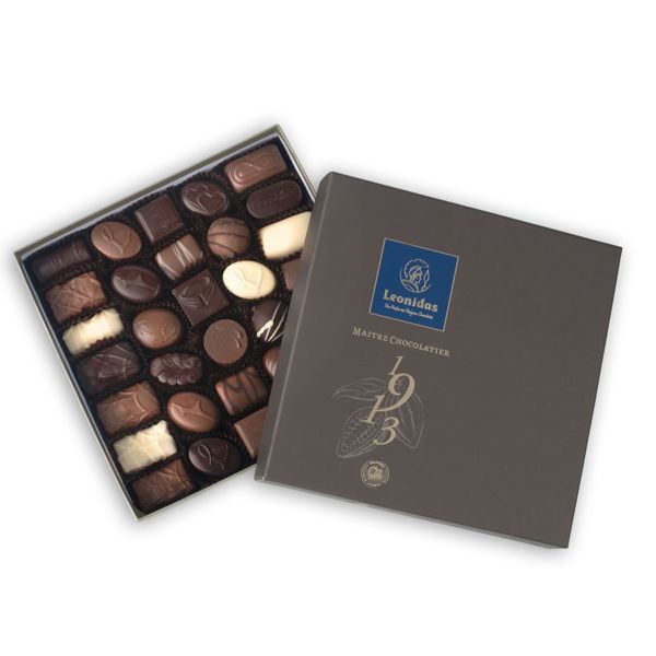 ΧΑΡΤΙΝΟ ΚΟΥΤΙ "ZANZIBAR M" ΜΕ ΣΟΚΟΛΑΤΑΚΙΑ LEONIDAS