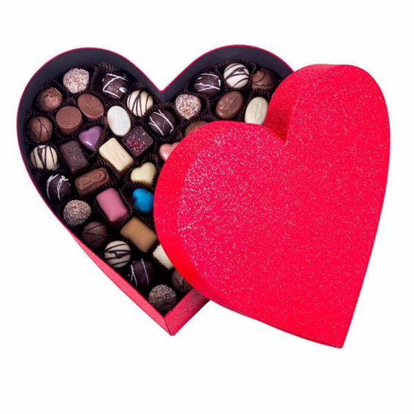 Χάρτινη καρδιά με 3,72 κιλά σοκολατάκια Leonidas