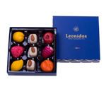 Χάρτινο μπλέ τετράγωνο κουτί Heritage S με 220 γρ marzipan (αμυγδαλόπαστα)