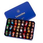 Μεταλλικό παραλληλόγραμμο μπλέ κουτί με 350 γρ σοκολατάκια με λικέρ σε σοκολάτα υγείας - assortment of pure liquors dark