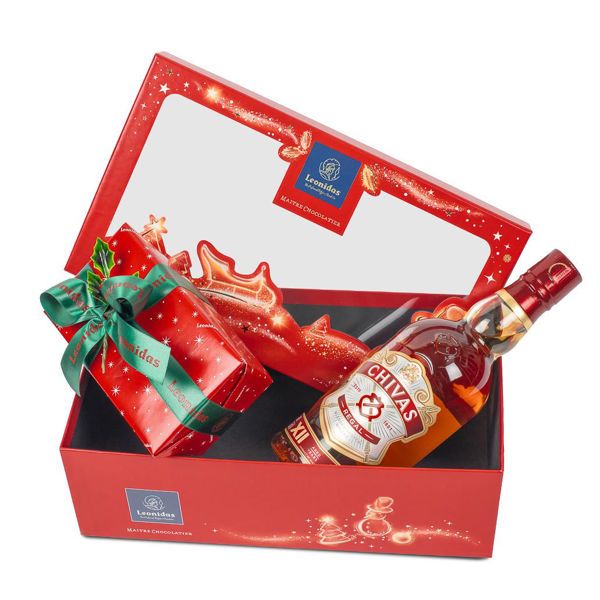 Χριστουγεννιάτικο κουτί Leonidas με 500 γρ σοκολατάκια ουίσκυ Chivas Regal 12 years