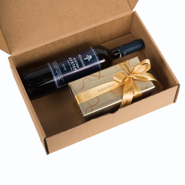 Χάρτινο κουτί με κρασί Χατζηδάκη Νυχτέρι & σοκολατάκια Leonidas