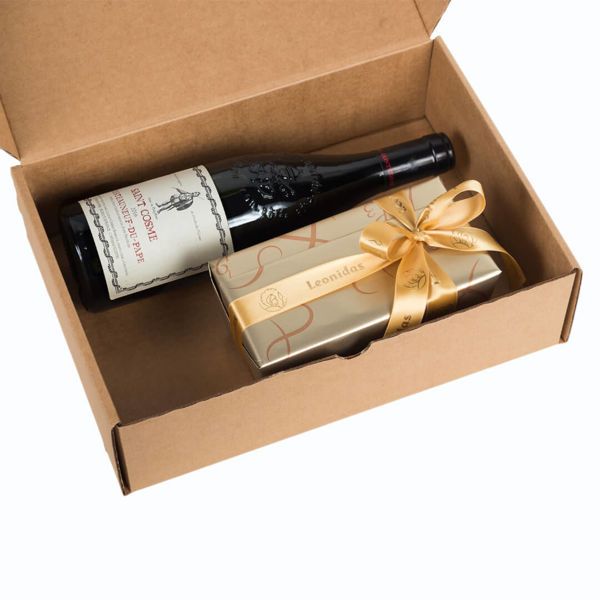 Χάρτινο κουτί με  κρασί Chateau de Saint Cosme Chateauneuf-du-Pape& σοκολατάκια Leonidas