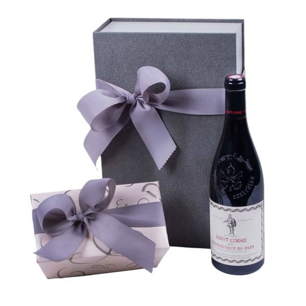 Χάρτινο κουτί με σοκολατάκια Leonidas & κρασί Chateauneuf-du-Pape