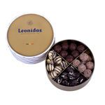 Χάρτινη λευκή καπελιέρα με χρυσό καπάκι και 790 γρ σοκολατάκια τρουφάκια (perles) Leonidas