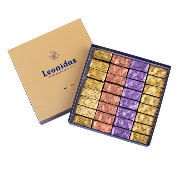 Χάρτινο χρυσό τετράγωνο κουτί Heritage S με 350 γρ. σοκολατάκια gianduja, giantina, giamanda Leonidas