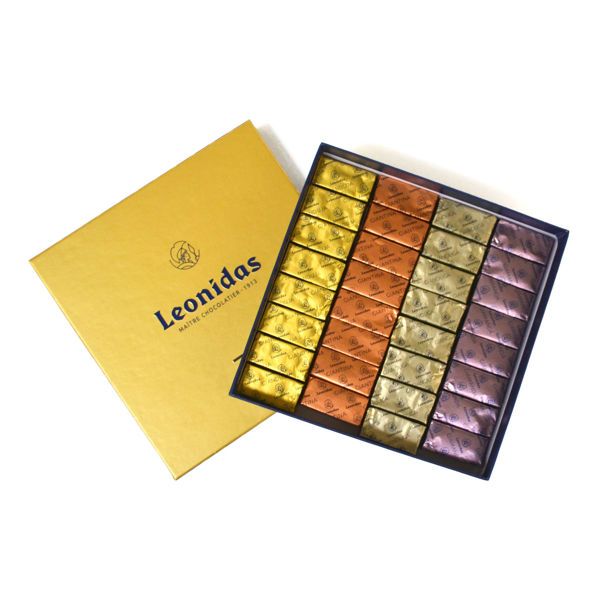 Χάρτινο χρυσό τετράγωνο κουτί Heritage S με 370 γρ. σοκολατάκια gianduja, giantina, giamanda Leonidas