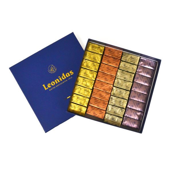 Χάρτινο μπλέ τετράγωνο κουτί Heritage S με 370 γρ. σοκολατάκια gianduja, giantina, giamanda Leonidas