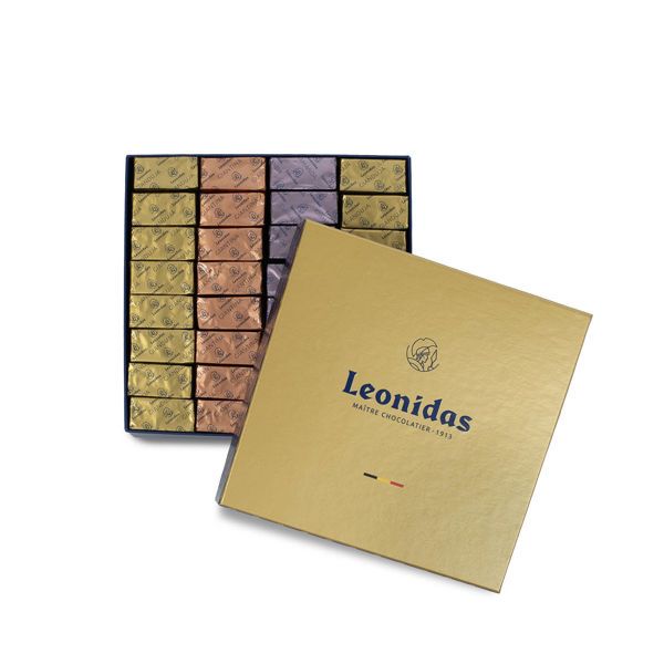 Χάρτινο χρυσό τετράγωνο κουτί Heritage S με 740 γρ. σοκολατάκια gianduja, giantina, giamanda Leonidas, 2 στρώσεις