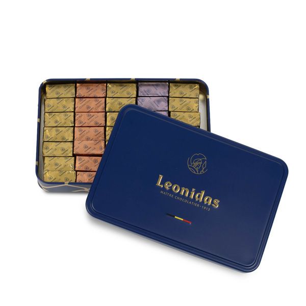 Μεταλλικό παραλληλόγραμμο μπλέ κουτί με 420 γρ. σοκολατάκια gianduja, giantina, giamanda Leonidas