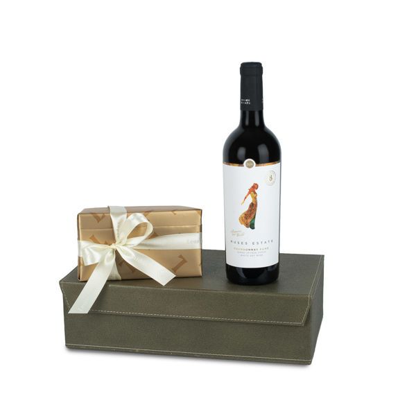 Κουτί με κρασί Muses Estate Chardonnay Fume  και σοκολατάκια Leonidas