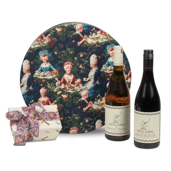 Υφασμάτινη καπελιέρα με 2 Γαλλικά κρασιά και σοκολατάκια Leonidas