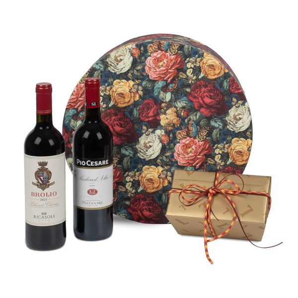 Υφασμάτινη καπελιέρα με κρασιά Ιταλίας Chianti & Barbera d' Alba και σοκολατάκια Leonidas