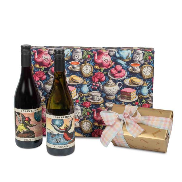 Υφασμάτινο κουτί με 2 κρασιά Καλιφόρνιας Lapis Luna και σοκολατάκια Leonidas